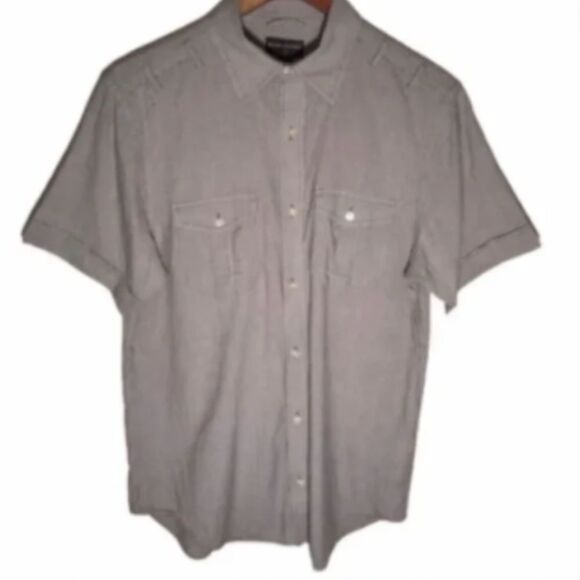 Men’s Banana Republic Short Sleeve Button Down - Picture 1 of 7